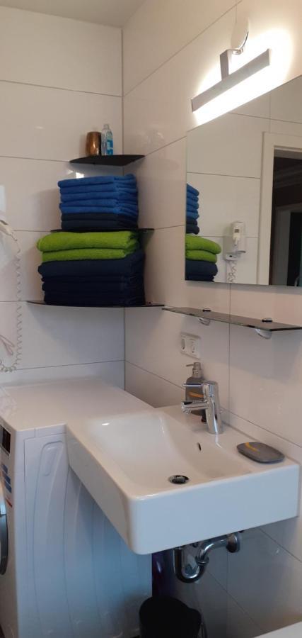 Apartments - Geraeumige 95 Qm Mit Balkon Аугсбург Екстериор снимка