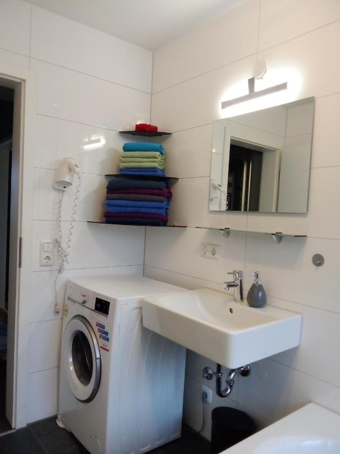 Apartments - Geraeumige 95 Qm Mit Balkon Аугсбург Екстериор снимка