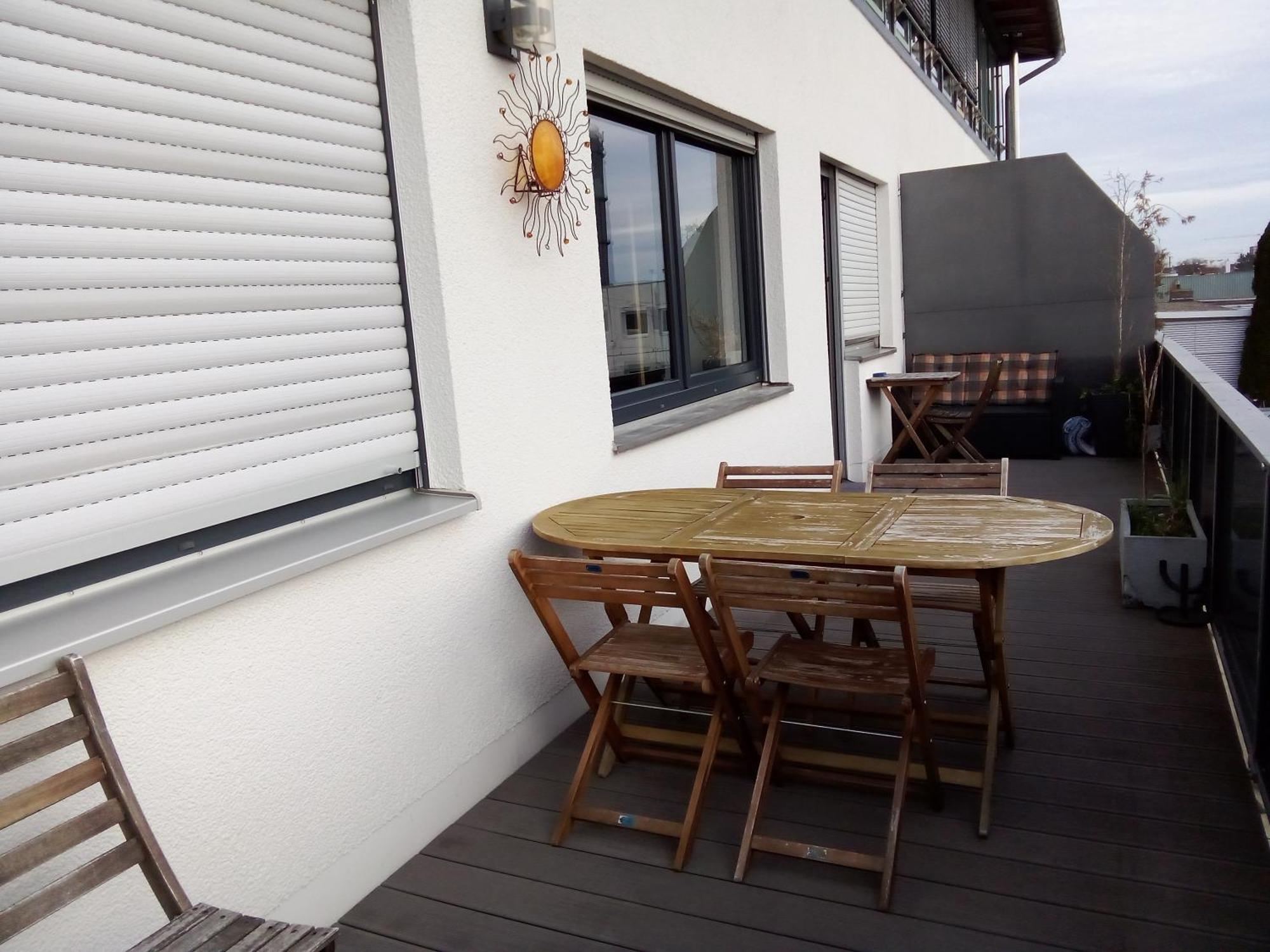 Apartments - Geraeumige 95 Qm Mit Balkon Аугсбург Екстериор снимка