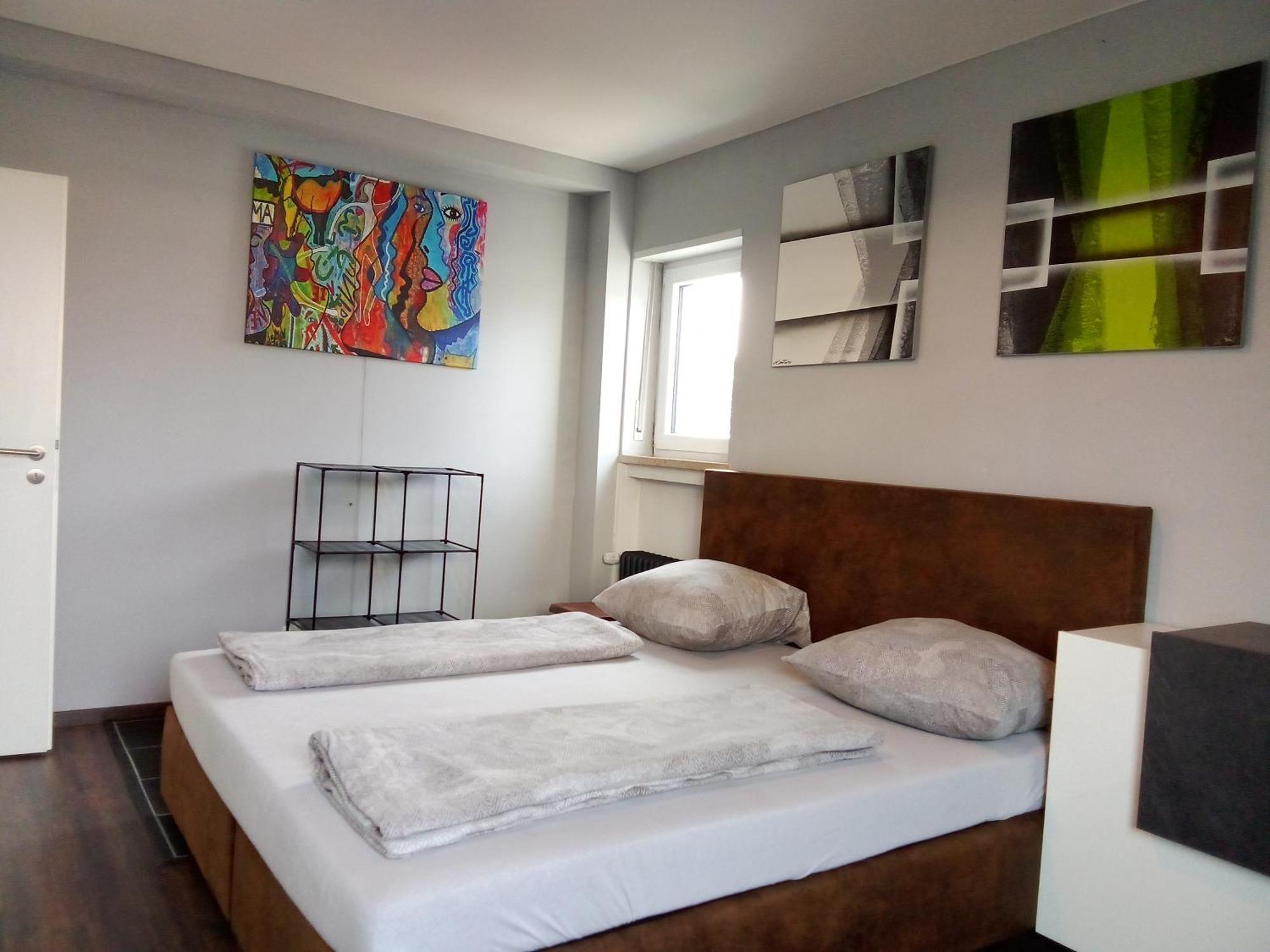 Apartments - Geraeumige 95 Qm Mit Balkon Аугсбург Екстериор снимка